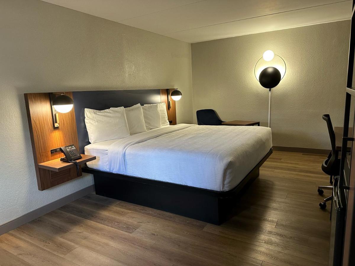 La Quinta Inn By Wyndham Huntsville Research Park Luaran gambar