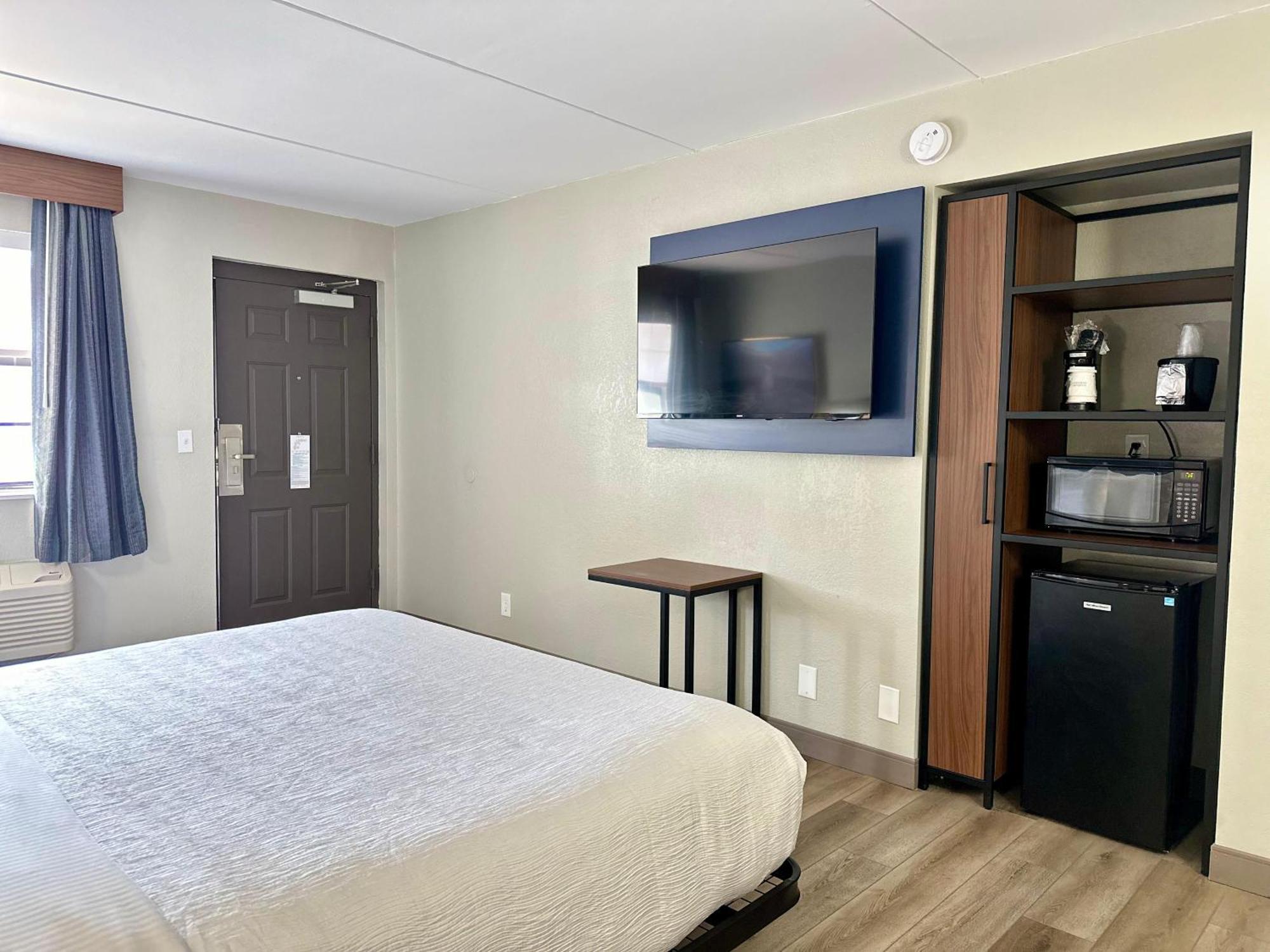 La Quinta Inn By Wyndham Huntsville Research Park Luaran gambar