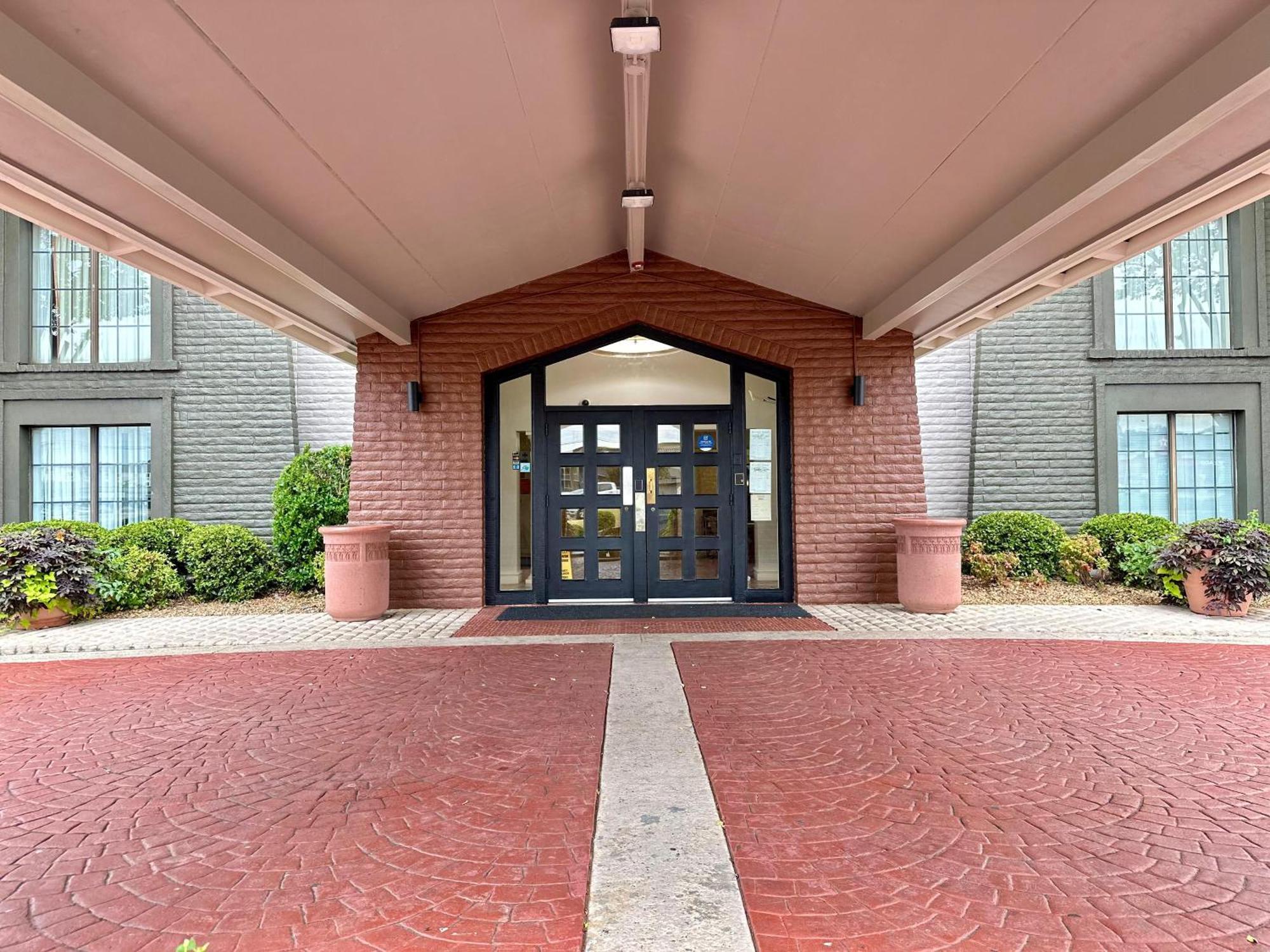 La Quinta Inn By Wyndham Huntsville Research Park Luaran gambar