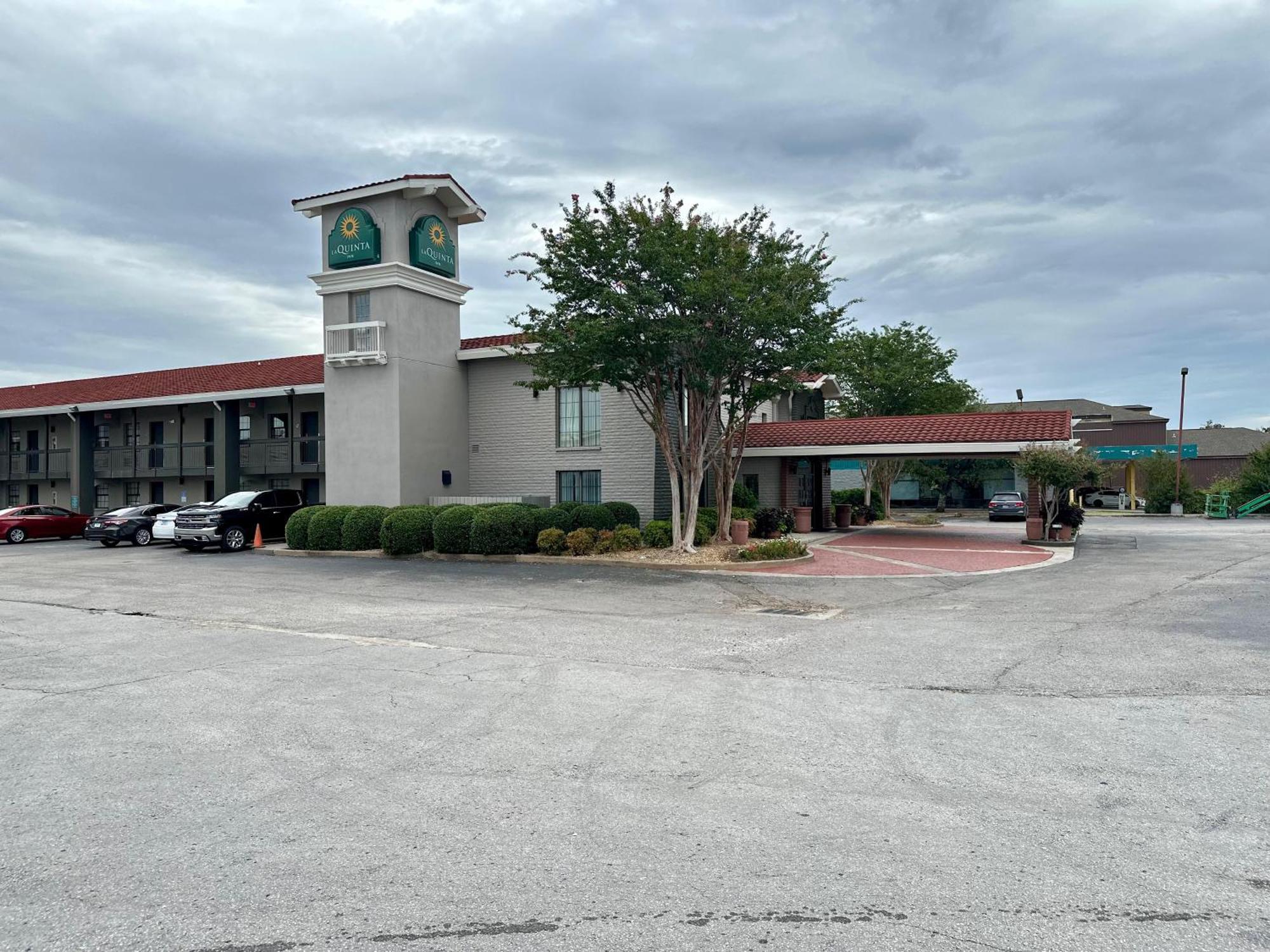 La Quinta Inn By Wyndham Huntsville Research Park Luaran gambar