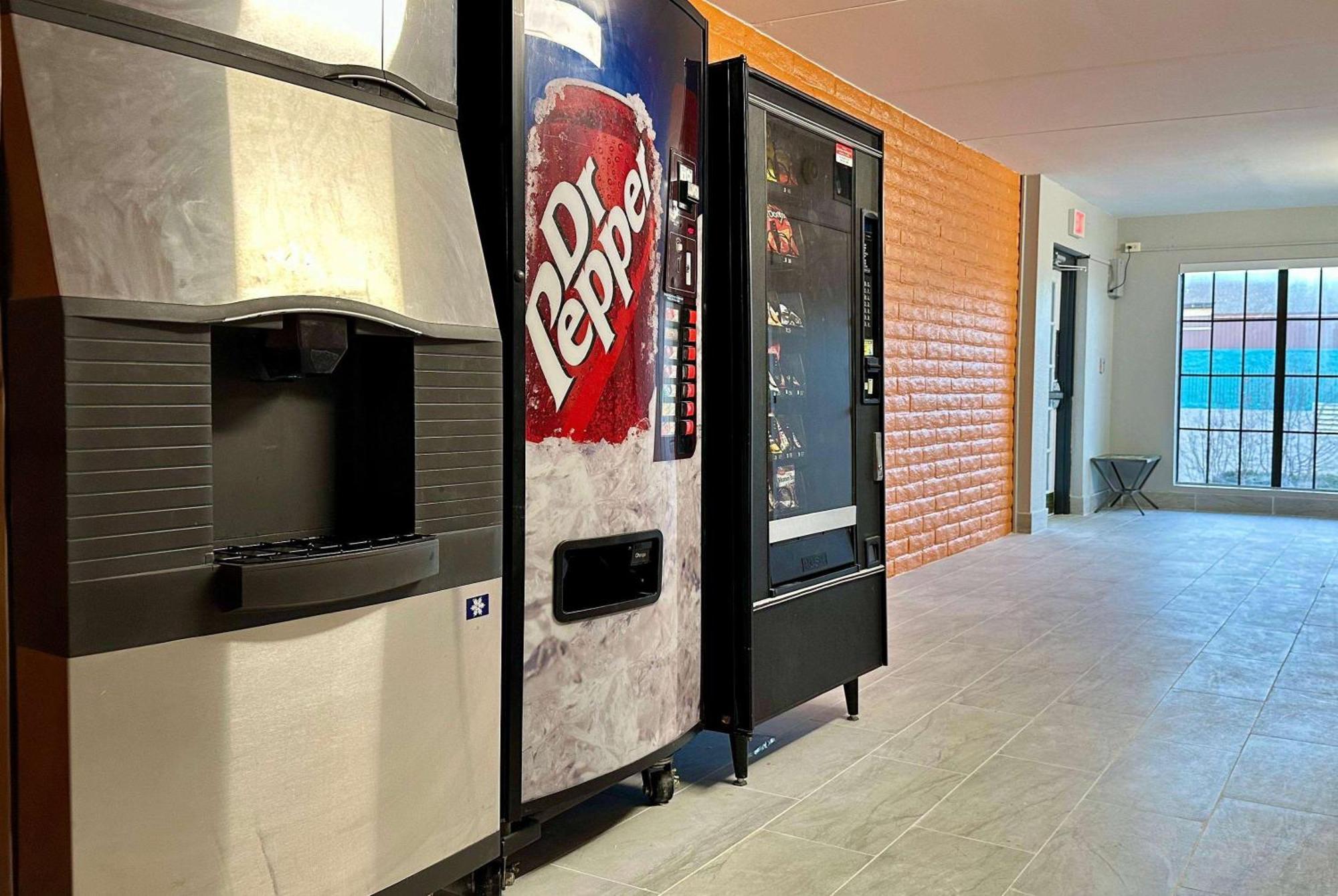 La Quinta Inn By Wyndham Huntsville Research Park Luaran gambar