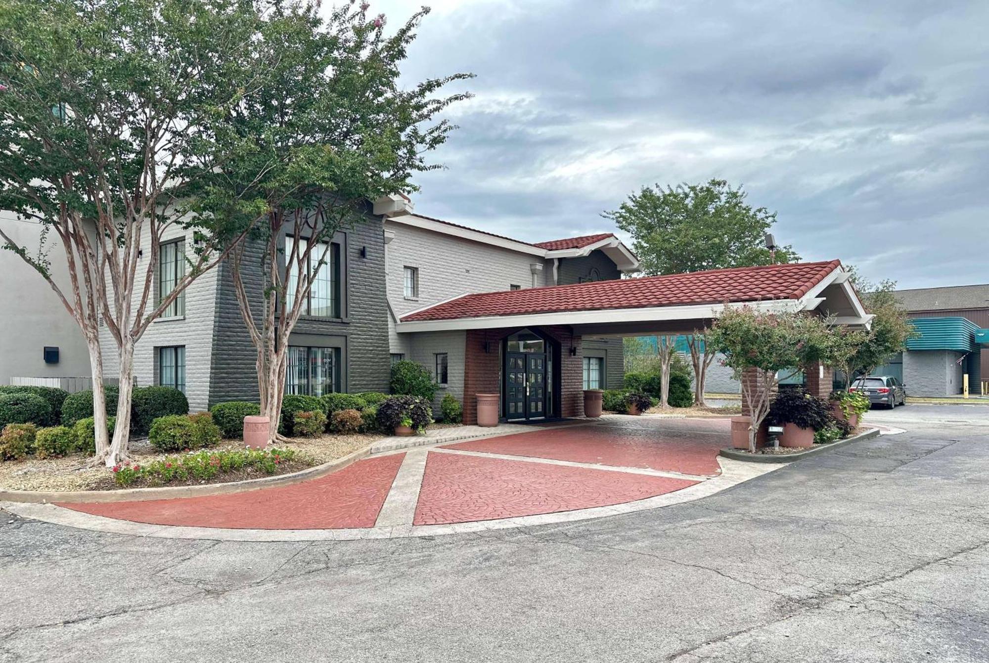 La Quinta Inn By Wyndham Huntsville Research Park Luaran gambar