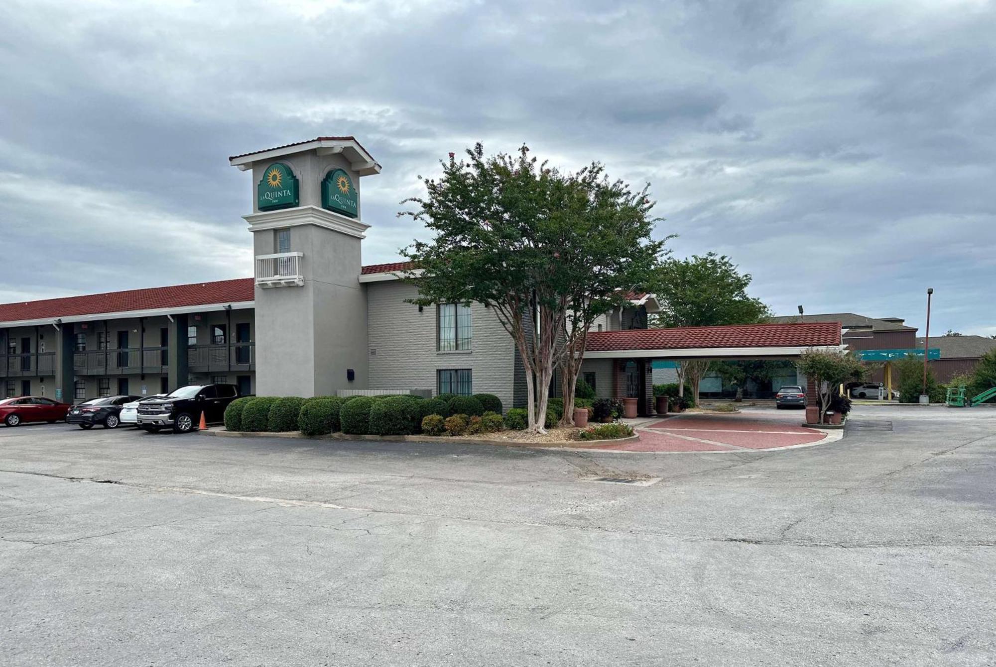 La Quinta Inn By Wyndham Huntsville Research Park Luaran gambar