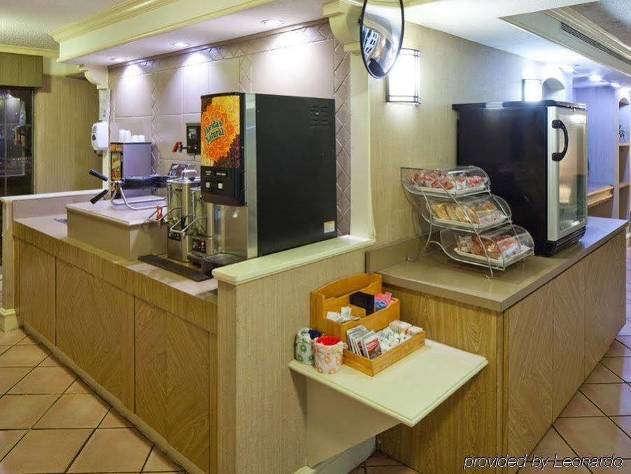 La Quinta Inn By Wyndham Huntsville Research Park Luaran gambar